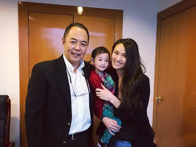 张铁林老婆妻子图片