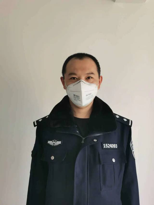 包头市强制隔离戒毒所 民警  白启东