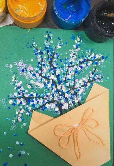 【创意手工】棉签点燃的水粉烟花,美翻了!