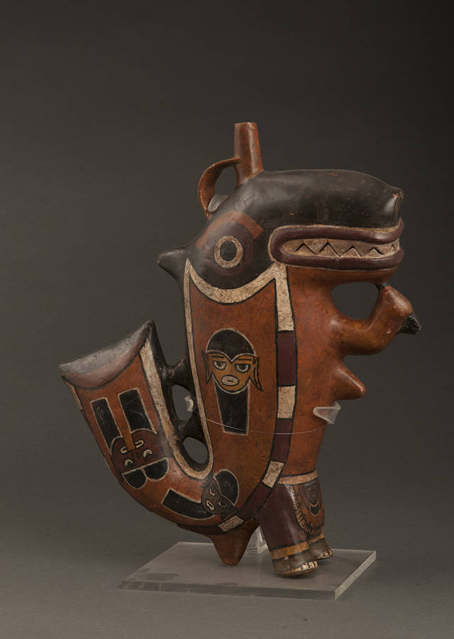 虎鲸形彩陶瓶,纳斯卡文化(前100-700年)