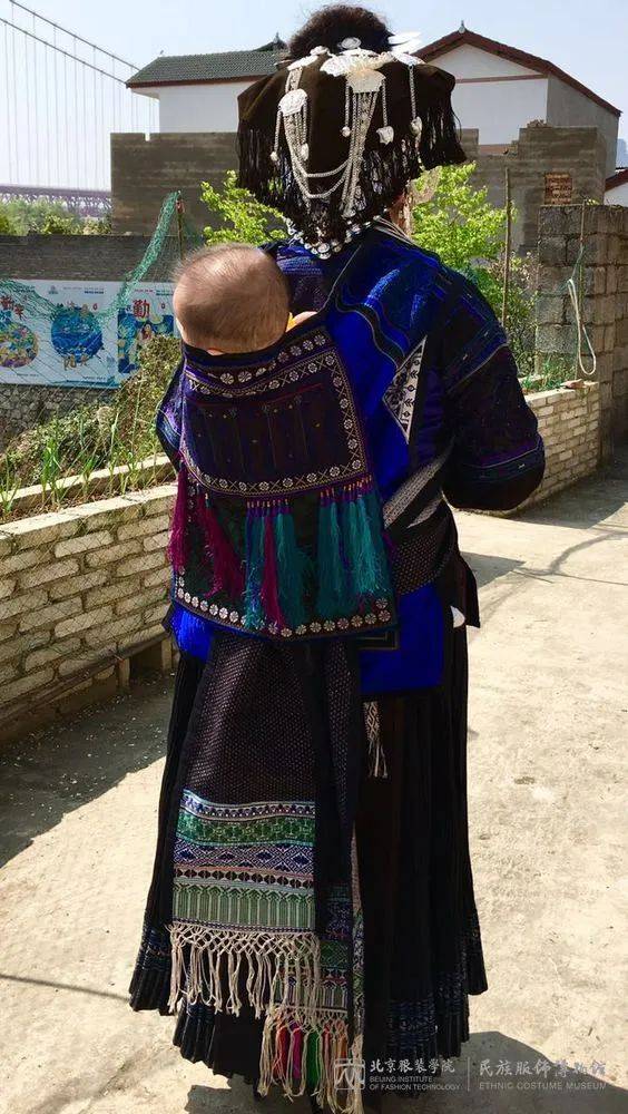 云观展民族服饰博物馆典藏苗族背扇