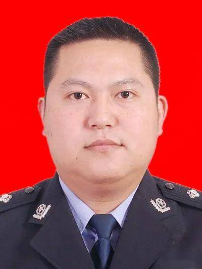 道德力量德阳榜样在抗疫一线听到女儿第一声啼哭的民警马烈