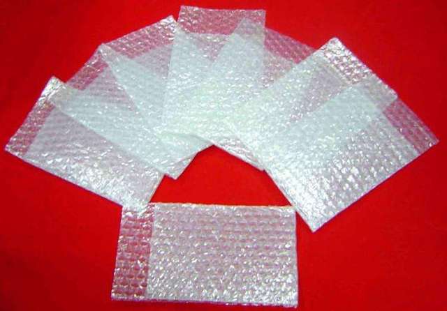 阻隔性能测试包括对气体(氧气,氮气,二氧化碳等)与水蒸气透过性能两类