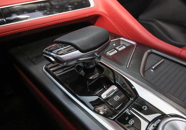 长安汽车-cs75 plus