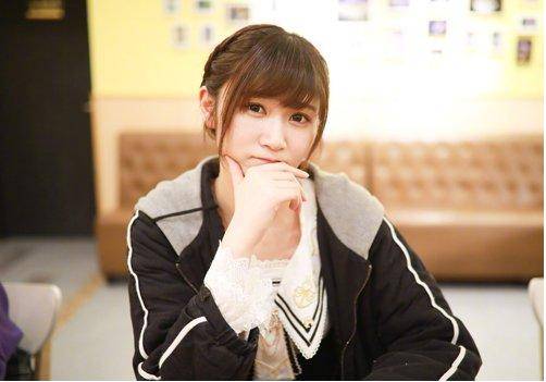 女学生脸大该绑什么发型?搞定刘海长发短发怎么扎都好看