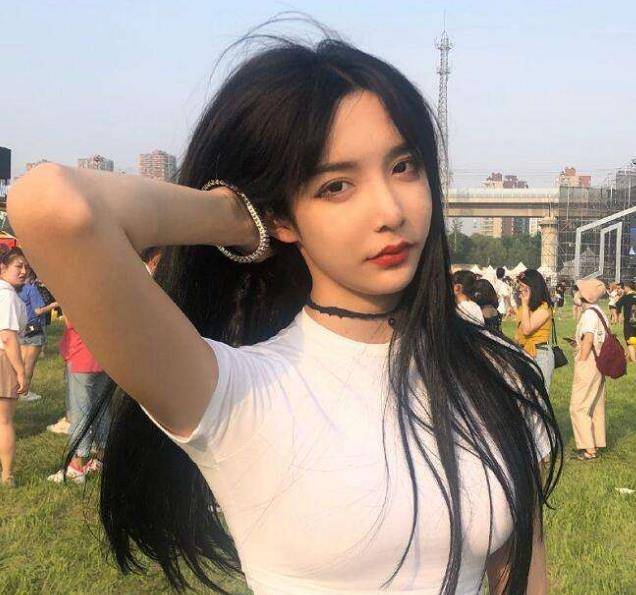 女装大佬abbily想去参加男团选秀,跨越性别的网红,成为明星好难