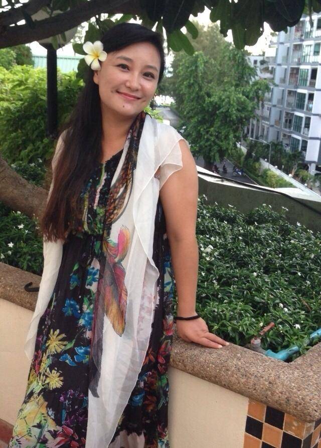 放弃大学和婚礼,供养贾玲9年,贾丹凭什么值得贾玲为她买房买车