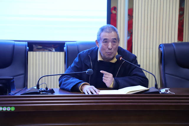 贵州麻江一中举行高三教师二轮复习备考策略专题讲座