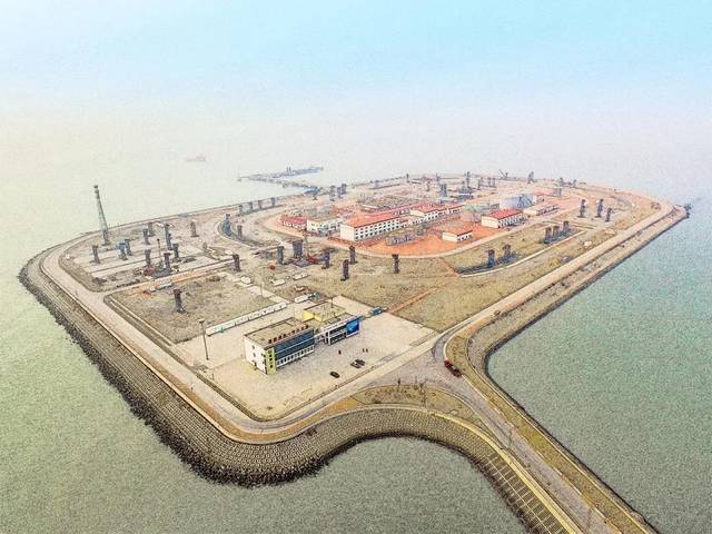 他们的阵地,在渤海人工岛_手机搜狐网