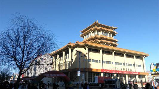 新华路(三道街-哈达街)主街及周边街区二,项目建设地址:赤峰市红山区