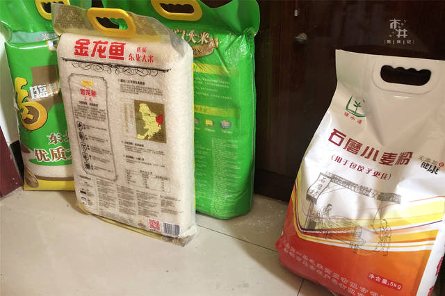 买大米,不是越贵越好,商贩教你如何买到好大米,耐储存,吃得香