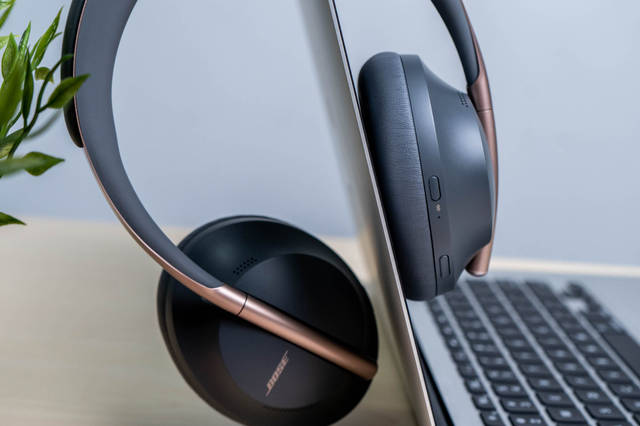 bose 700岩灰金 apple 限定版体验:更适合 iphone 的消噪耳机