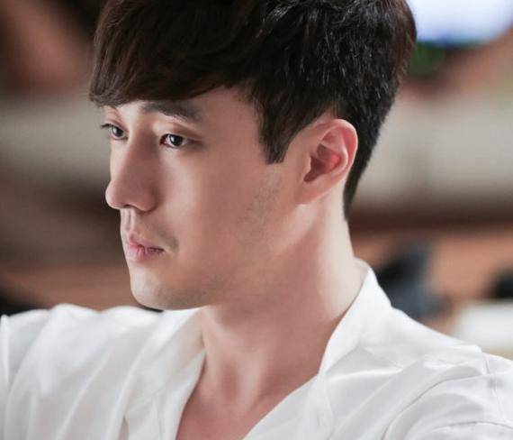 韩国男神苏志燮要结婚了为了和她结婚提前在首尔买了婚房