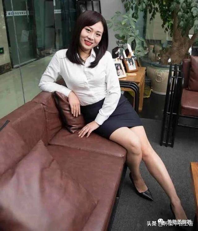 OL熟女 气质美熟女OL系列套图_手机搜狐网