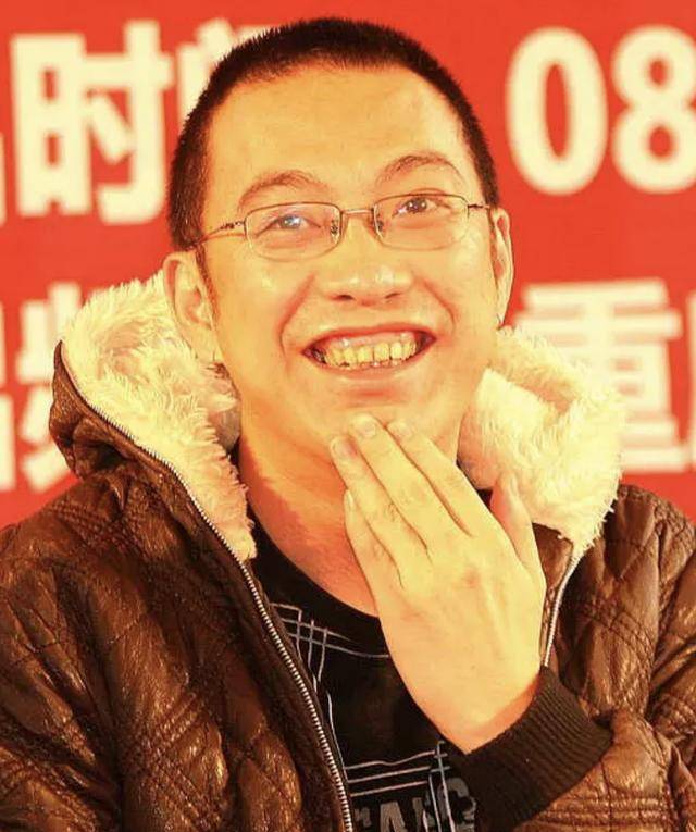 一开始宁财神写的是鬼故事,所以就给自己起了一个网名叫"宁采臣.