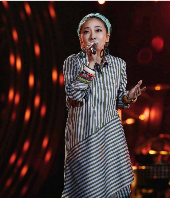 《歌手》过半谁最有冠军相?三个现状让周深和华晨宇都不想得冠军