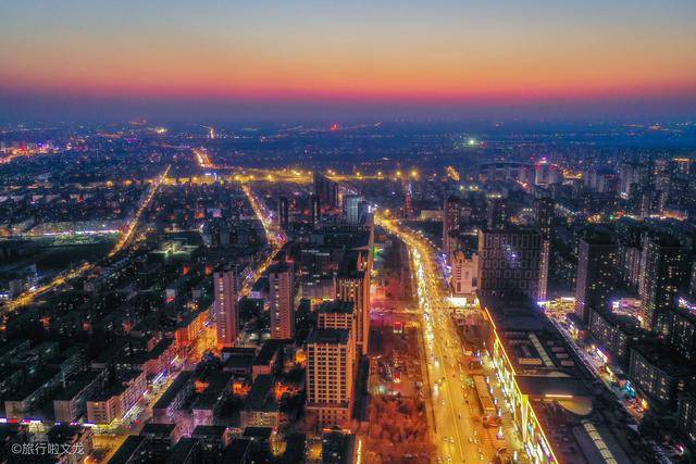 原创航拍沈阳夜空,铁西区现代都市万家灯火,再不是老工业基础的喧嚣