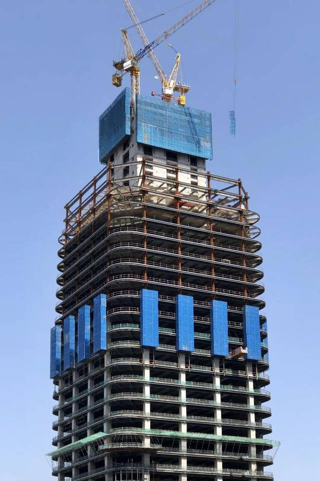 钢混凝土混合结构实例在建