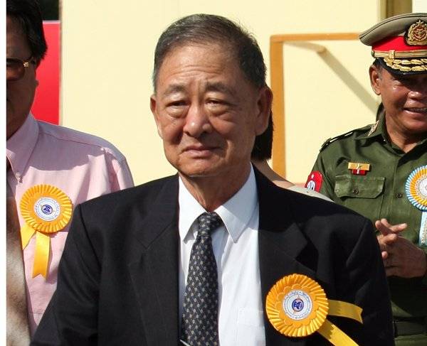 60年代称霸金三角的鸦片将军 坤沙当时甘当老二 判处死刑活到79岁