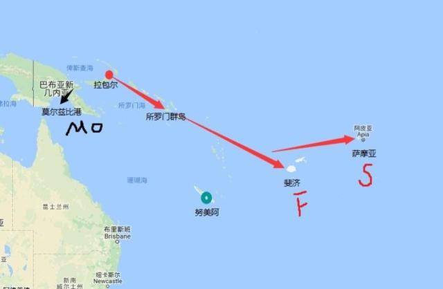 从图拉吉起飞侦察的横滨航空队的水上飞艇,注意到在新赫布里底群岛的