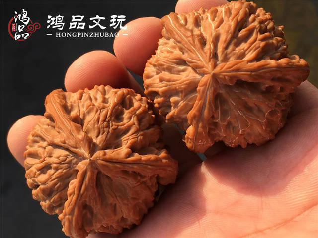 曾经那些很贵的文玩核桃，现在为何这么便宜？_搜狐网