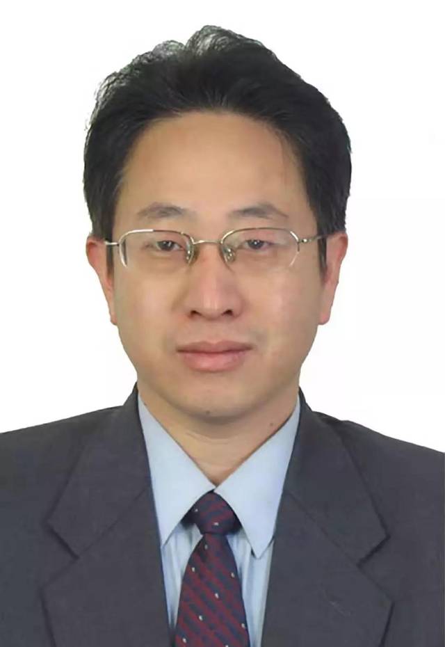 刘凤祥 上海交通大学医学院附属第九人民医院 副主任医师