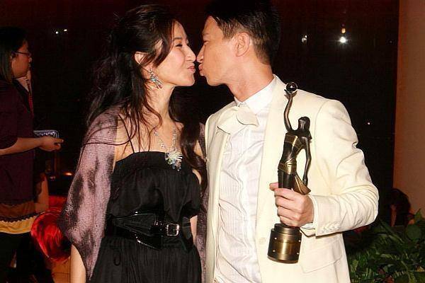 关咏荷与张家辉