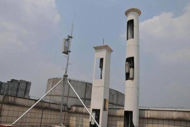 华为5g会传播病毒?英国2天内2座信号塔被烧毁:警惕美国一箭双雕