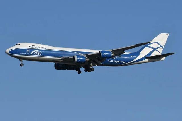 2月22日,为执行美国联邦快递航空运输物资时的md-11货机/刘思成摄