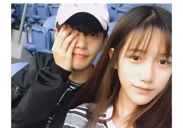 而刘梦这里更是自锤有女友.