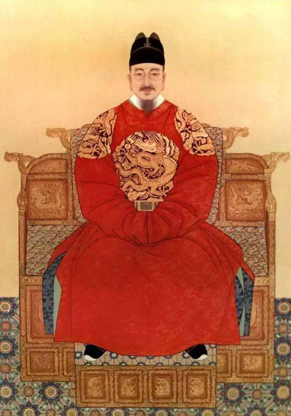 给看明妃传的你科普下大明服饰