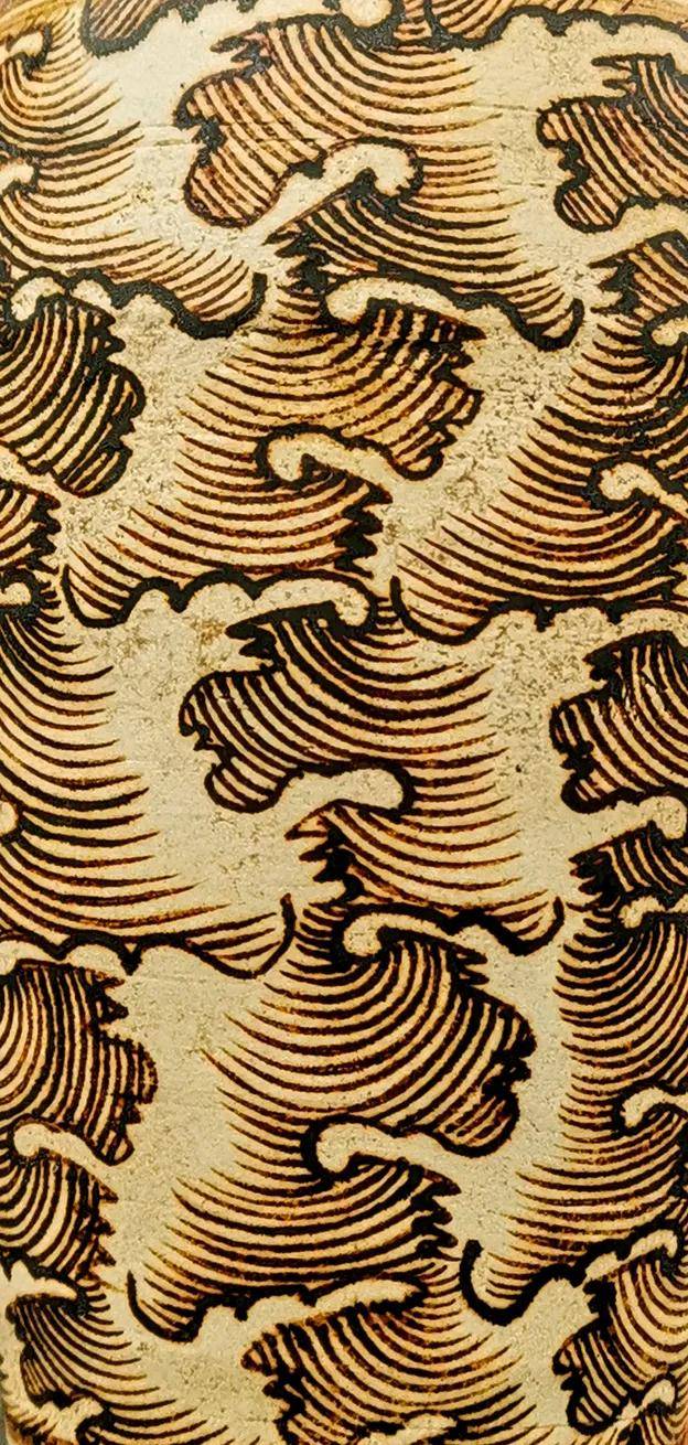 智者乐水-宋元吉州窑白地褐彩水波纹梅瓶图像赏析_瓷器