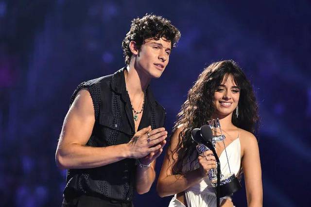 萌德和卡妹 shawn mendes &  camila cabello