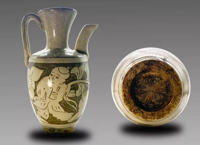 宋代筆記vol.139 【成行売切】磁州窯白地黒掻落牡丹文壺 高