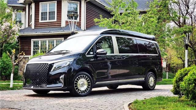 最帅mpv上市 新款奔驰圣母峰高顶凯旋版 七座豪华商务 现车特价