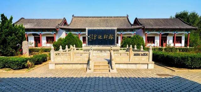 30000个日夜只与一城相守,济南,一座带不走的城!