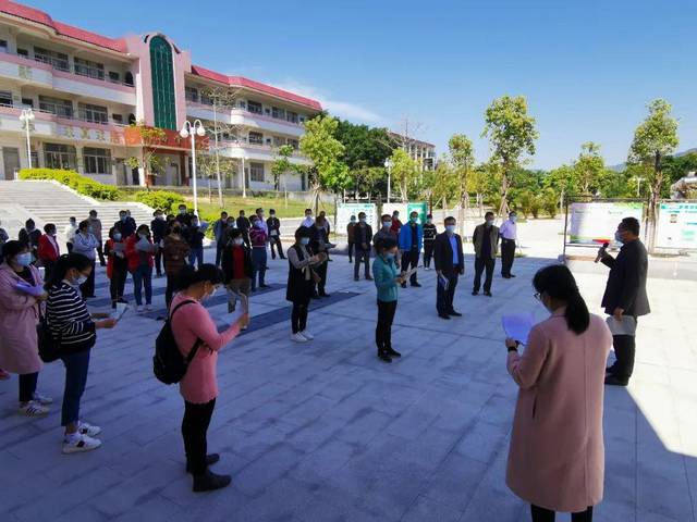 疫情防控不放松, 防患未然迎开学 从化区桃园中学2020年春季开学演练