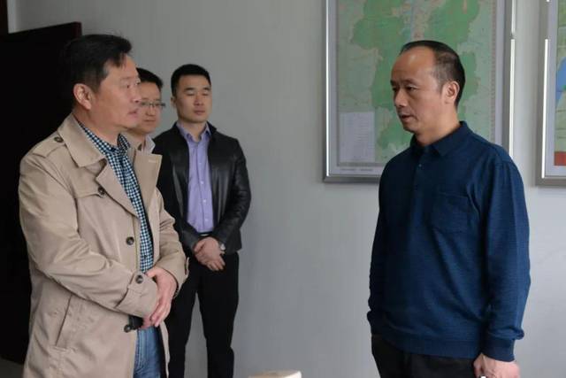 肖定安:坚定信心,务实举措,全力推动昭山高质量发展_手机搜狐网