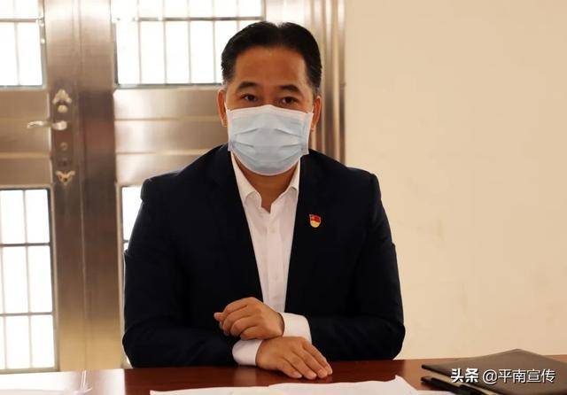 4月23日,平南县委书记周仕志到县委党校走访调研,要求提高站位,争先