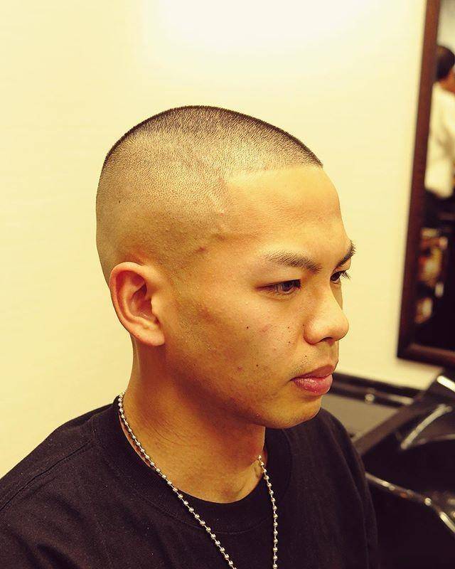 特别的清爽简单好打理,平时洗头也很方便,寸头又分为圆寸和碎寸两种