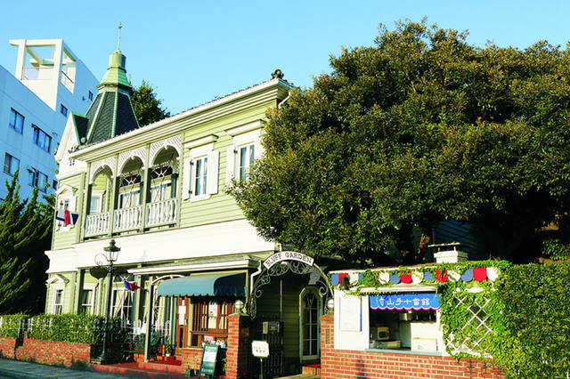 日本横滨元町充满异域风情,是众多影视的取景地,港湾风景也更美