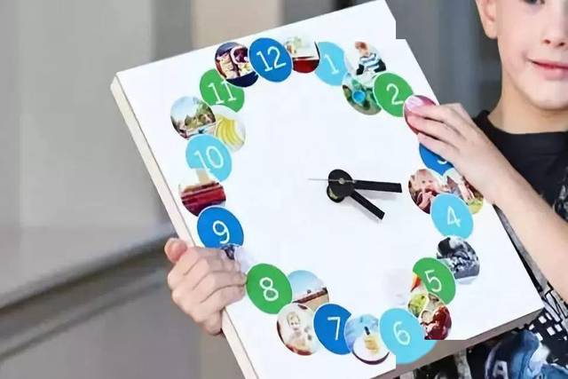 老师制作的幼儿园玩教具手工时钟