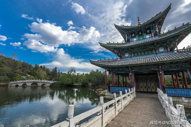 繼取消古維費以來,又免費開放景區,疫情後麗江旅遊會蛻變嗎?