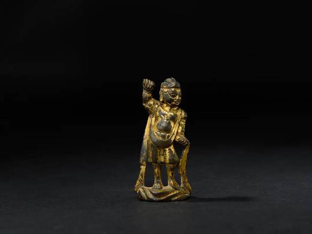 真男人的象征”——唐代铜鎏金力士像赏析_搜狐网