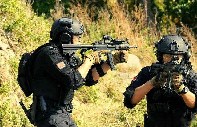 中国史上最大规模警匪枪战揭秘,激战一天差点动用坦克