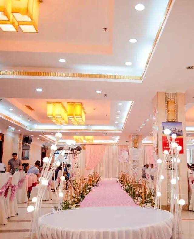 联动送好礼丨辽宁大厦携手人民大厦全新推出暖春美食钜"惠"