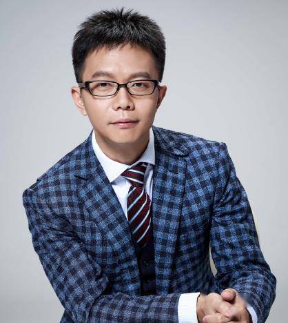 所有人都在追看《龙族》——经典的热血幻想小说,十年一遇,没有之一丨