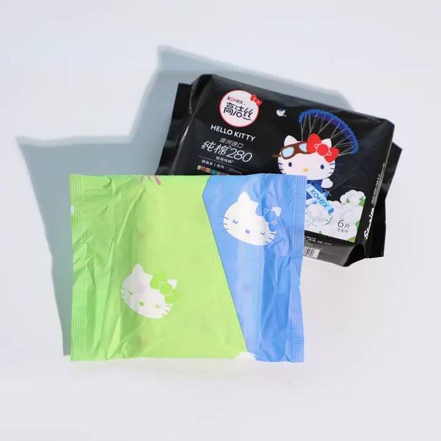 高洁丝hellokitty联名