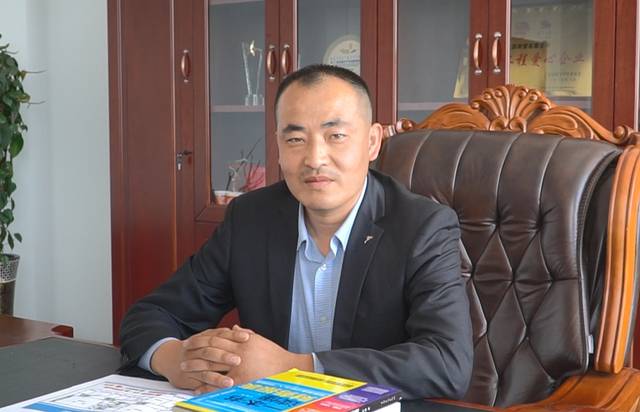 宁夏仁源商贸有限公司总经理马建军.(宁夏新闻网记者 李瑶 摄)