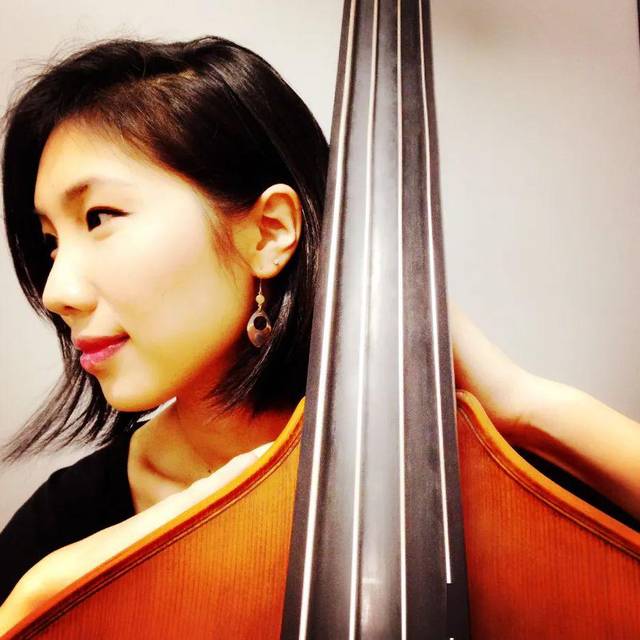 瞿思苑 低音提琴